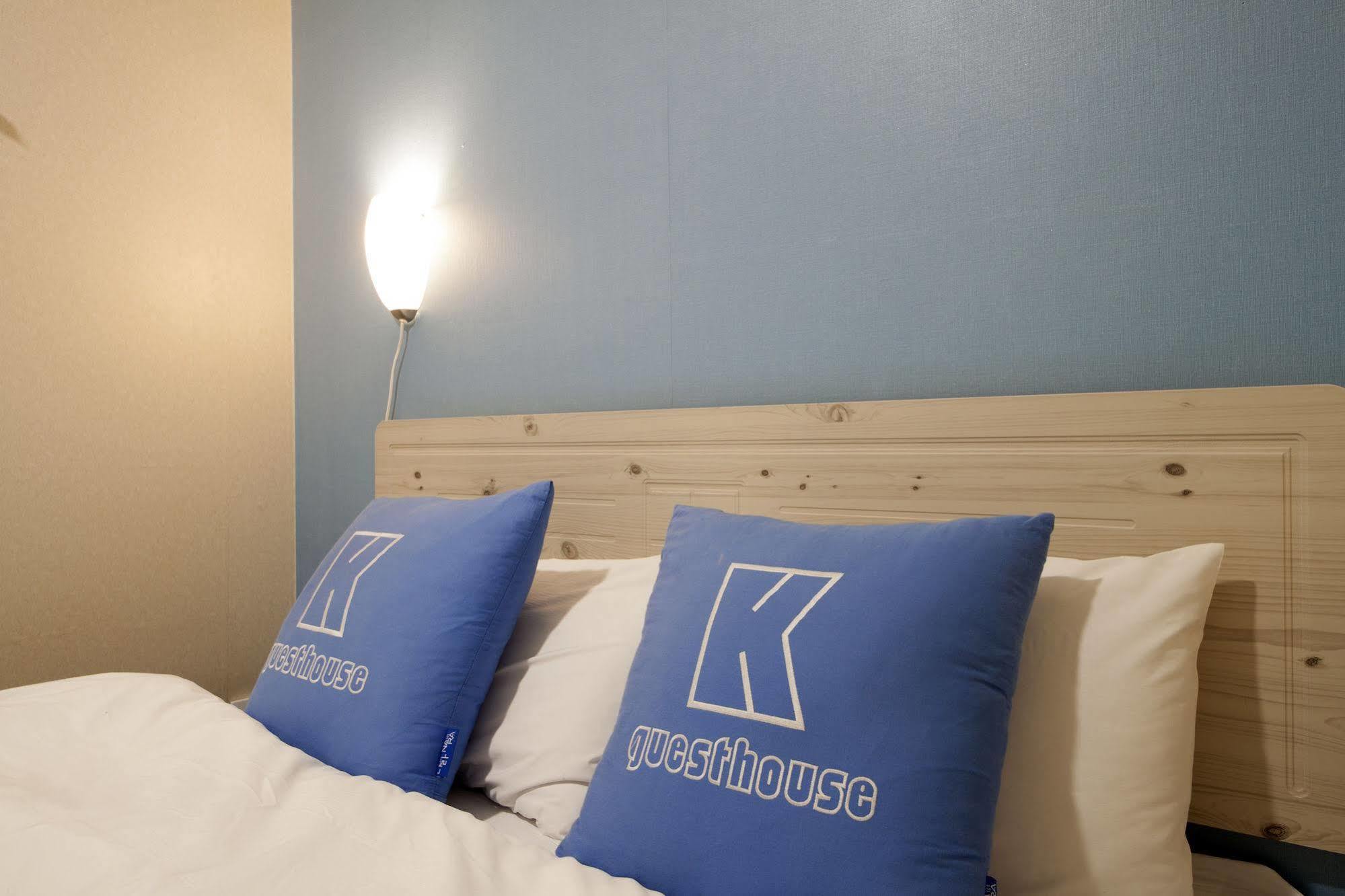 K-Guesthouse Sinchon 2 Séoul Extérieur photo